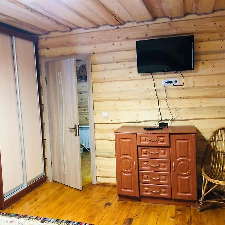 У Віти Номер3 Apartment ซีเนเวียสกา โปลีอานา ภายนอก รูปภาพ