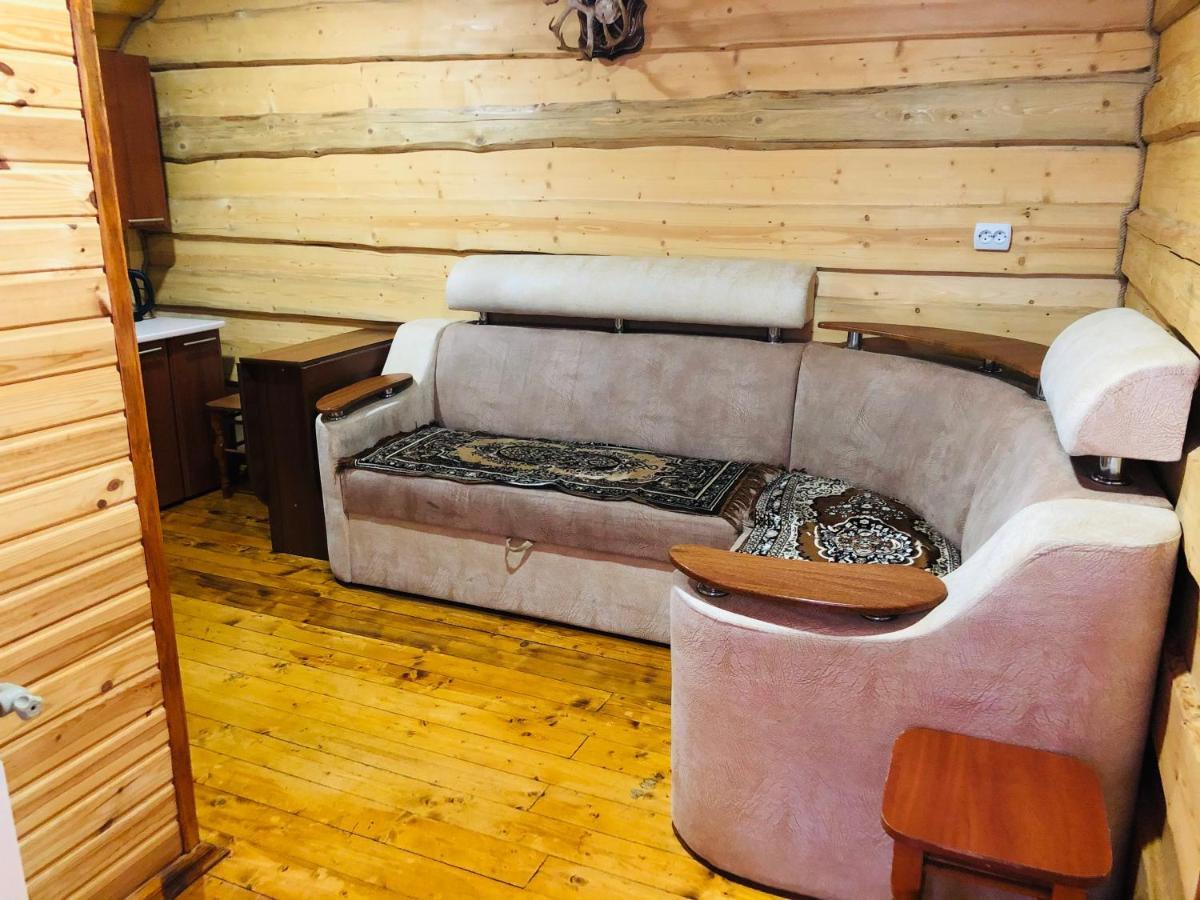 У Віти Номер3 Apartment ซีเนเวียสกา โปลีอานา ภายนอก รูปภาพ